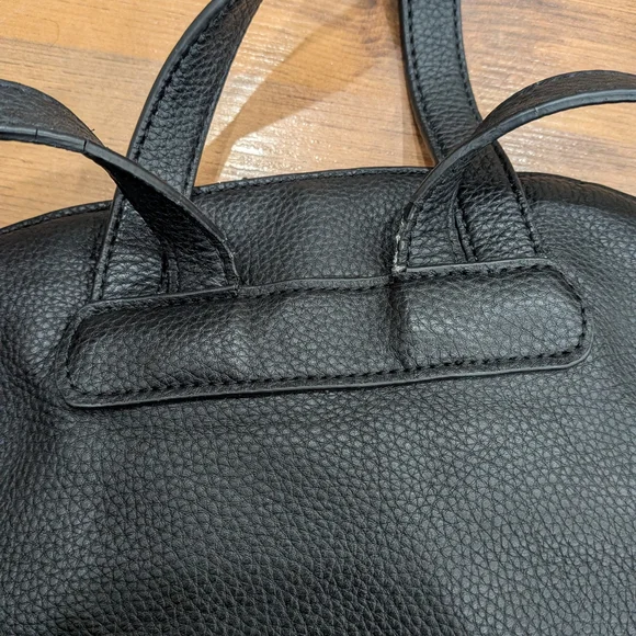 Perlina Leather Backpack - Picture 5 of 7